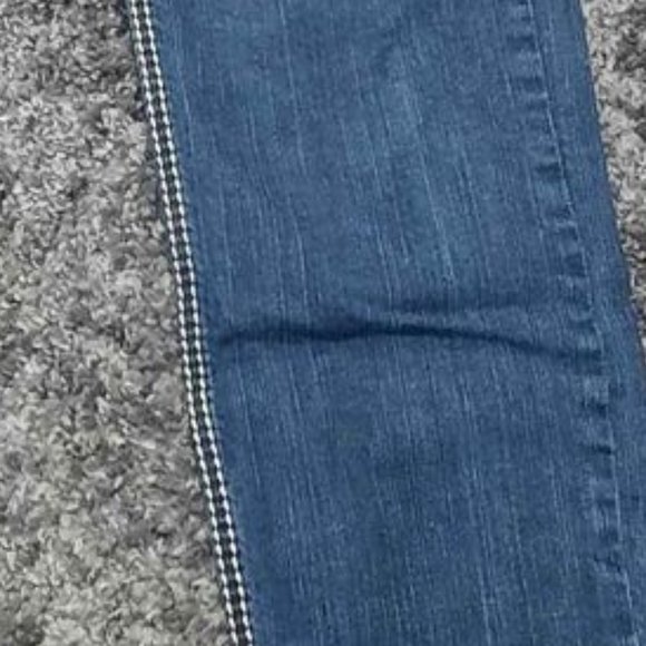 Beyonce's Dereon Designer Jeans (Sz 13/14) Blue Jeans With Silver Embellishments - Picture 8 of 8